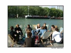 Here we are enjoying the brilliand autumn weather at the canal, playing some jeux de boules...
